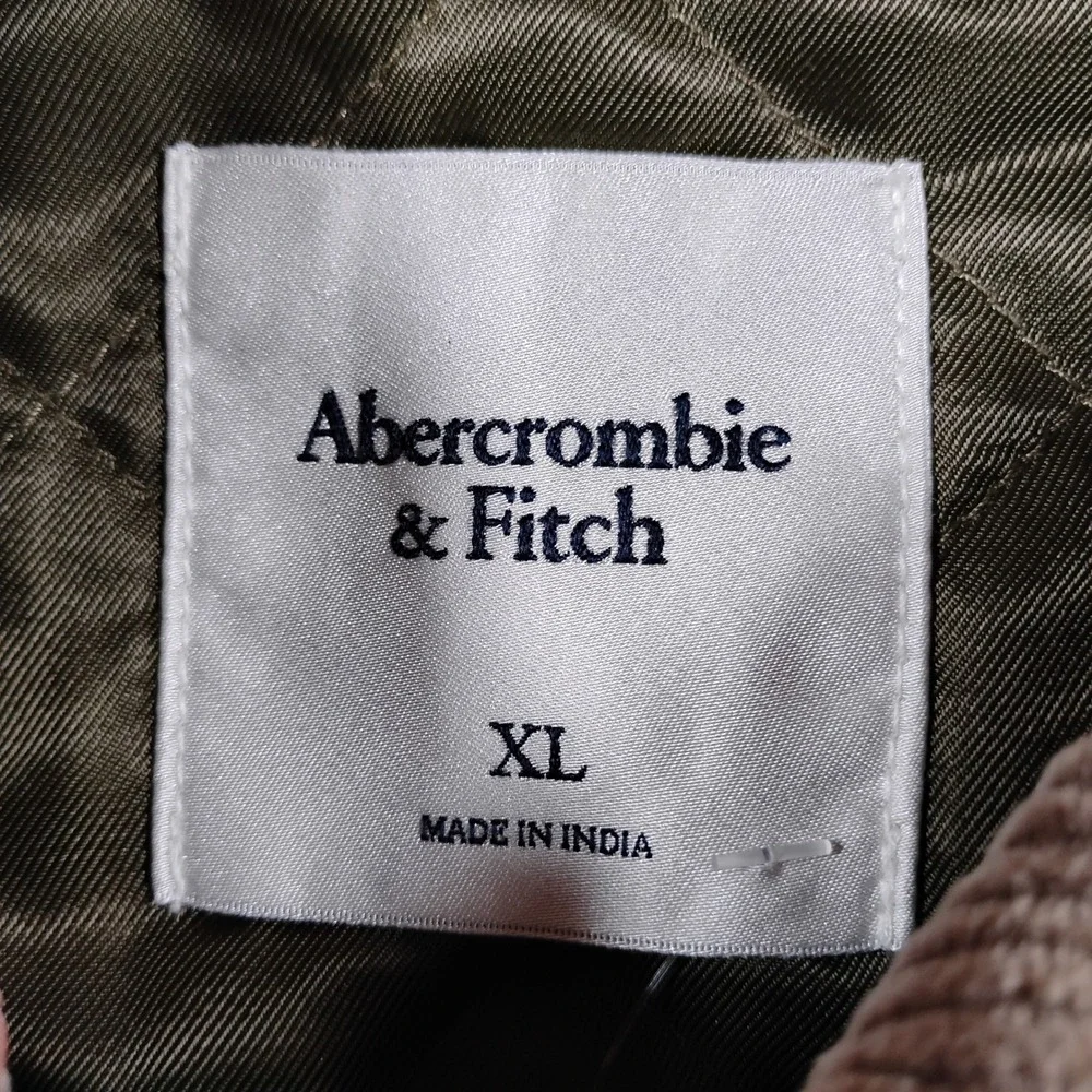 Abercrombie & Fitch Mens XL Olive Green‎ Corduroy Collar Barn Jacket 144-414